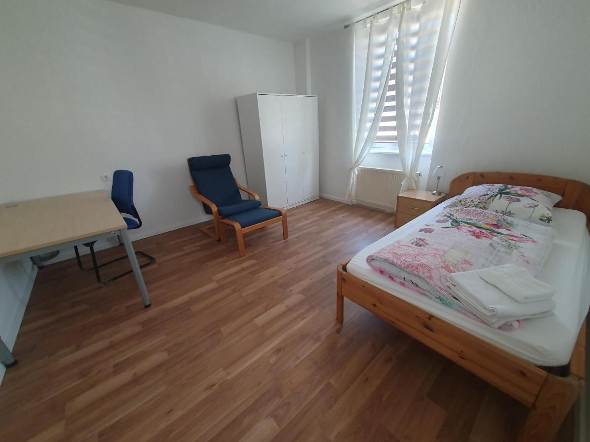Privatzimmer An Der Uniklinik Mainz Kültér fotó